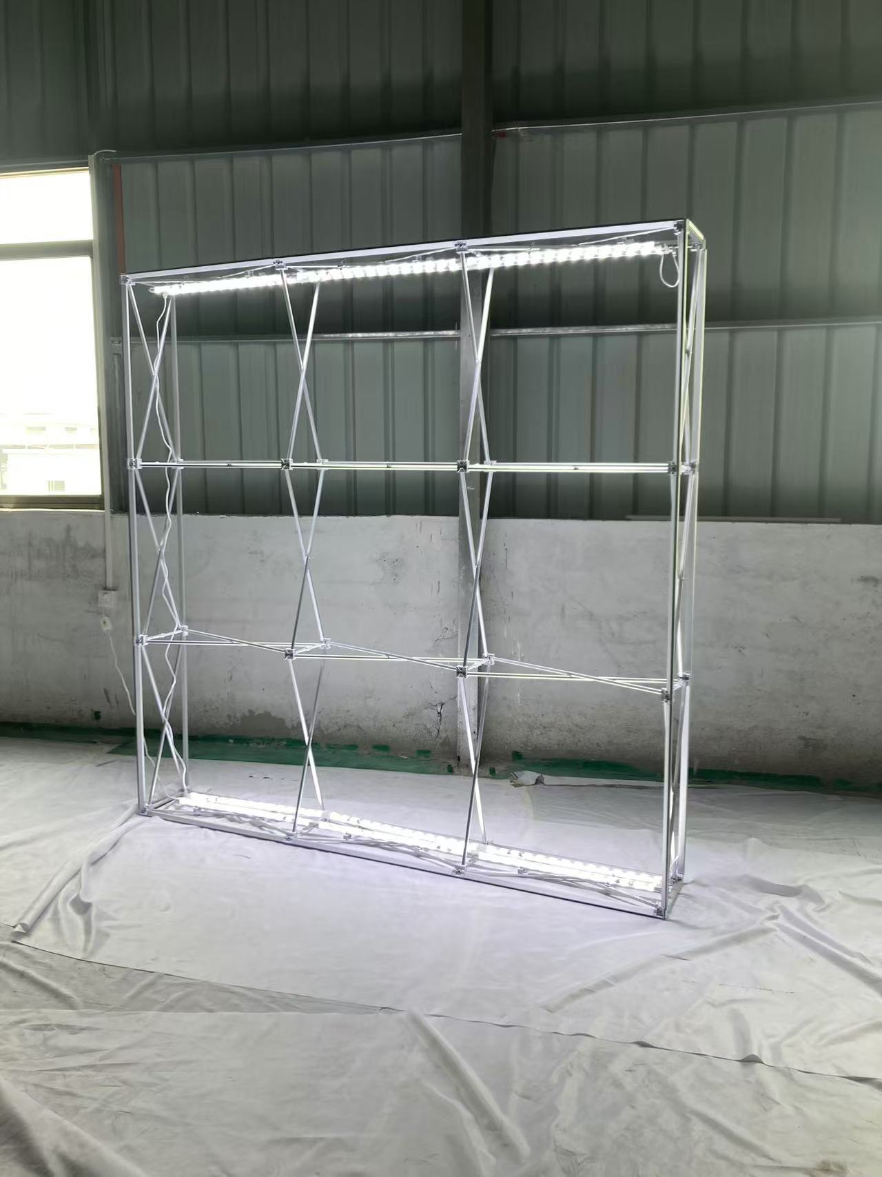 pop up lightbox display production and inspection at QuicklyShow